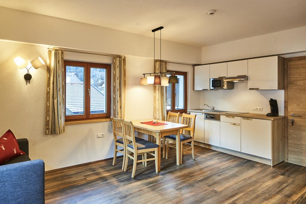 Hotel apartamentowy Tirolerhof - Appartementhaus *