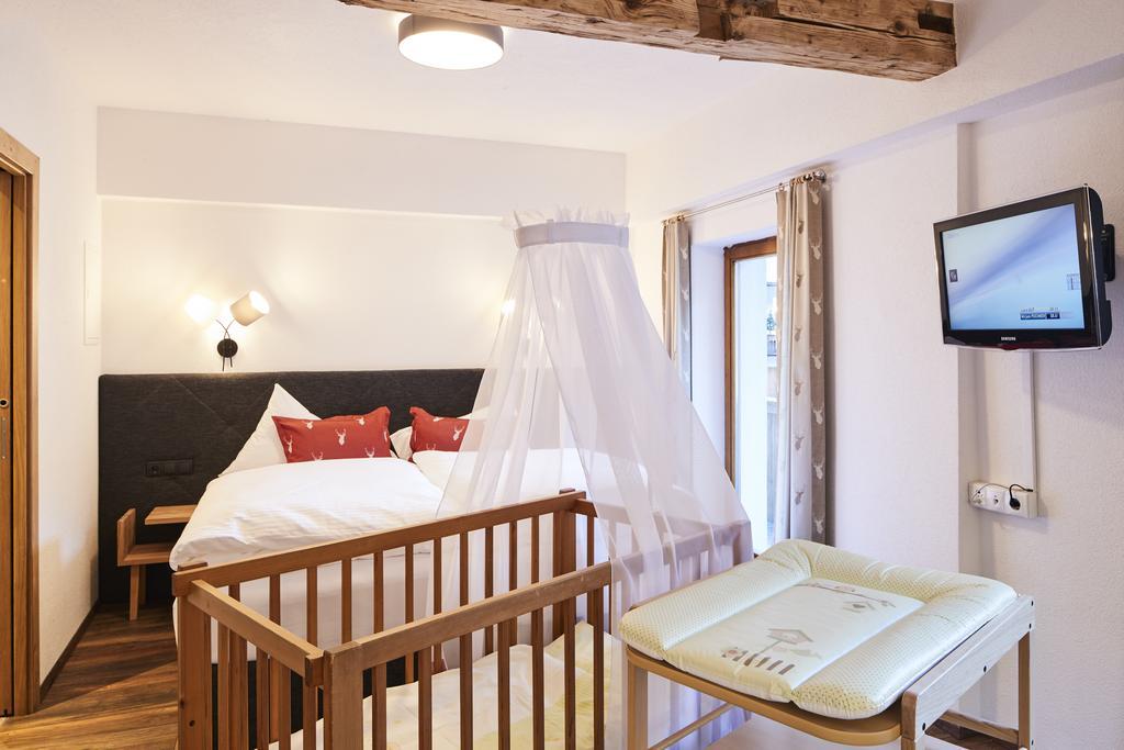 Hotel apartamentowy Tirolerhof - Appartementhaus *