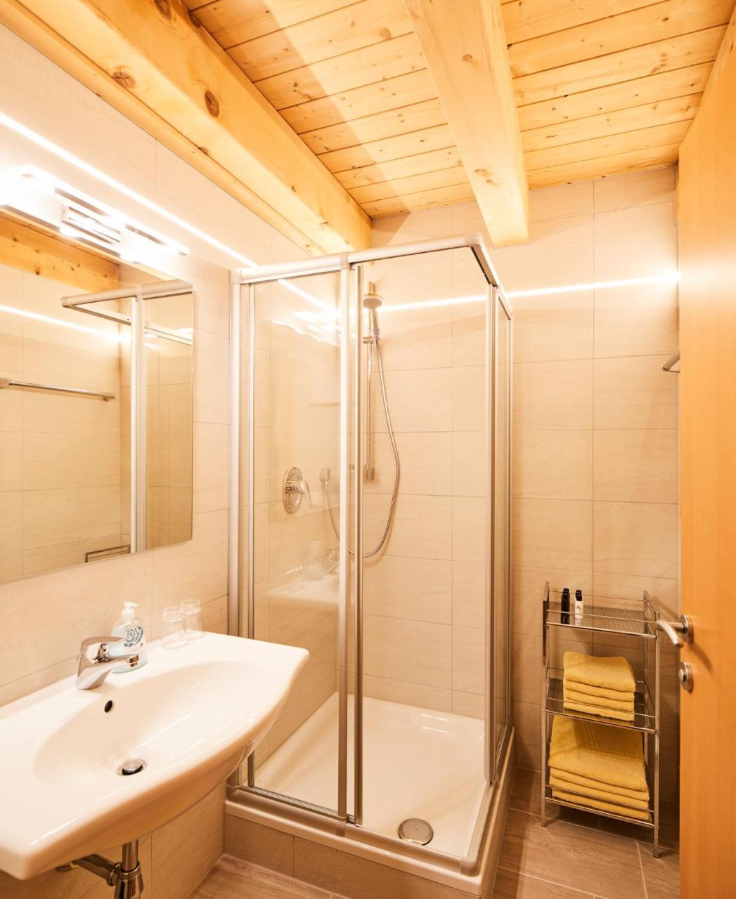 Hotel apartamentowy Tirolerhof - Appartementhaus *